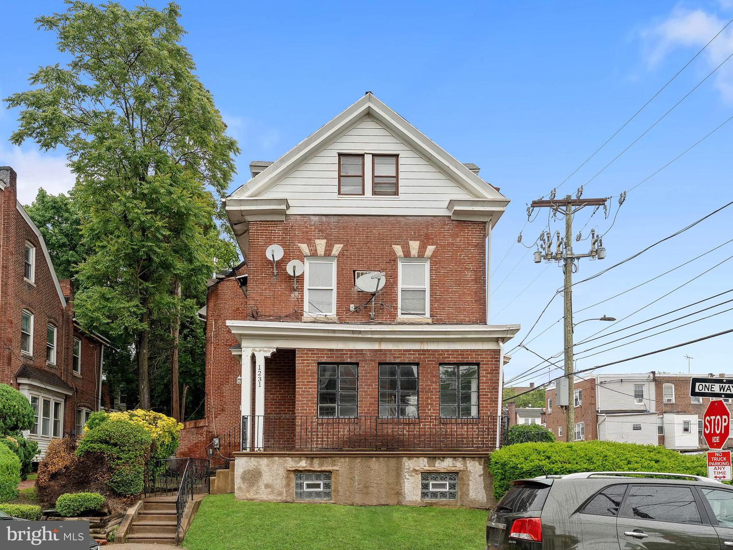 1231 Foulkrod Street