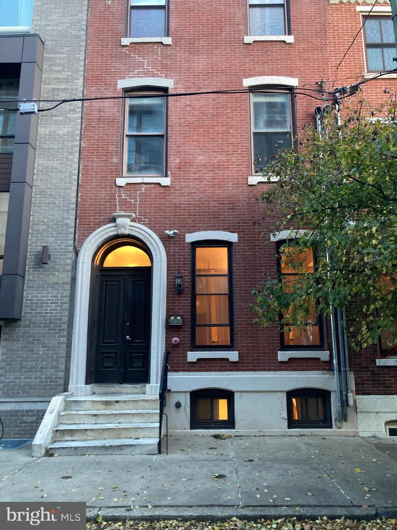 729 S 12th Street #100