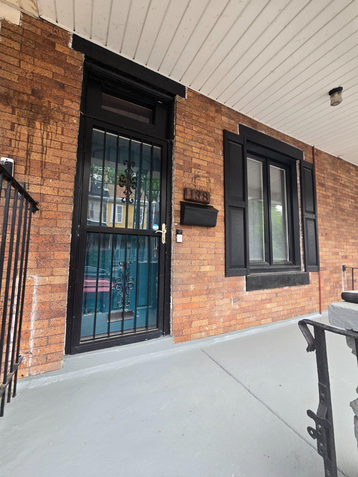 138 E Pleasant Street