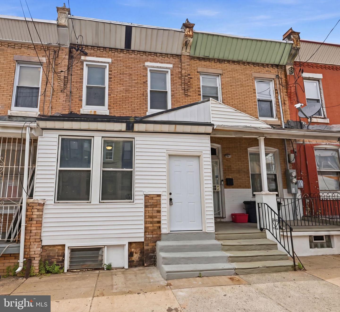 2512 N 30th St