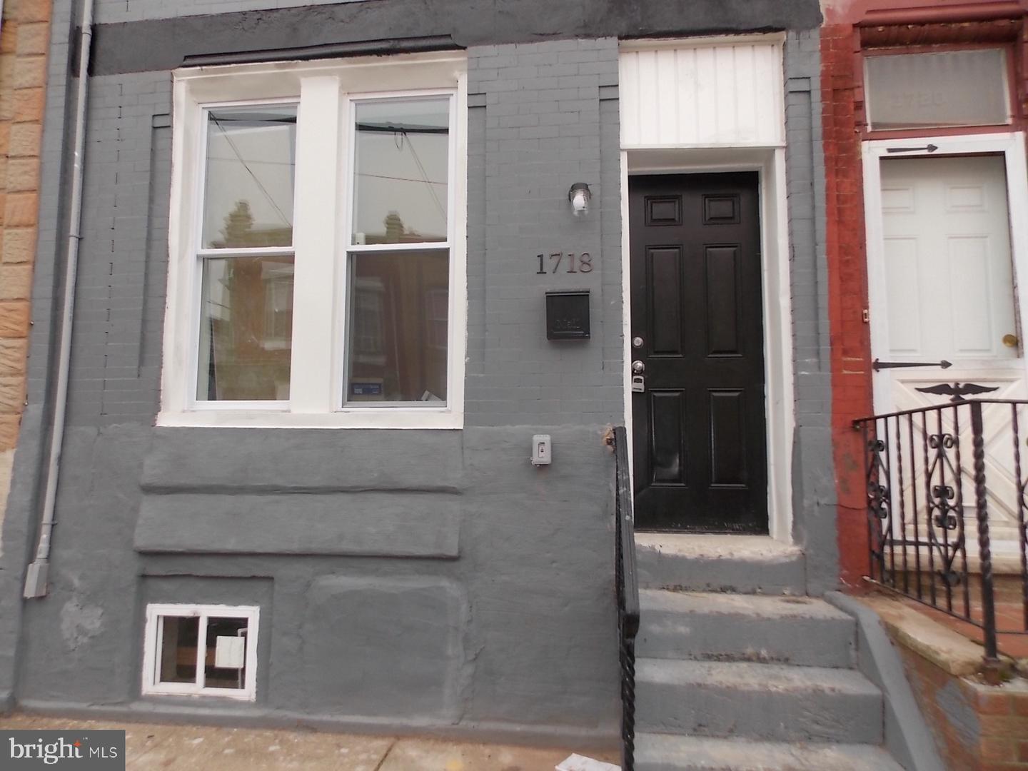 1718 W Huntingdon Street