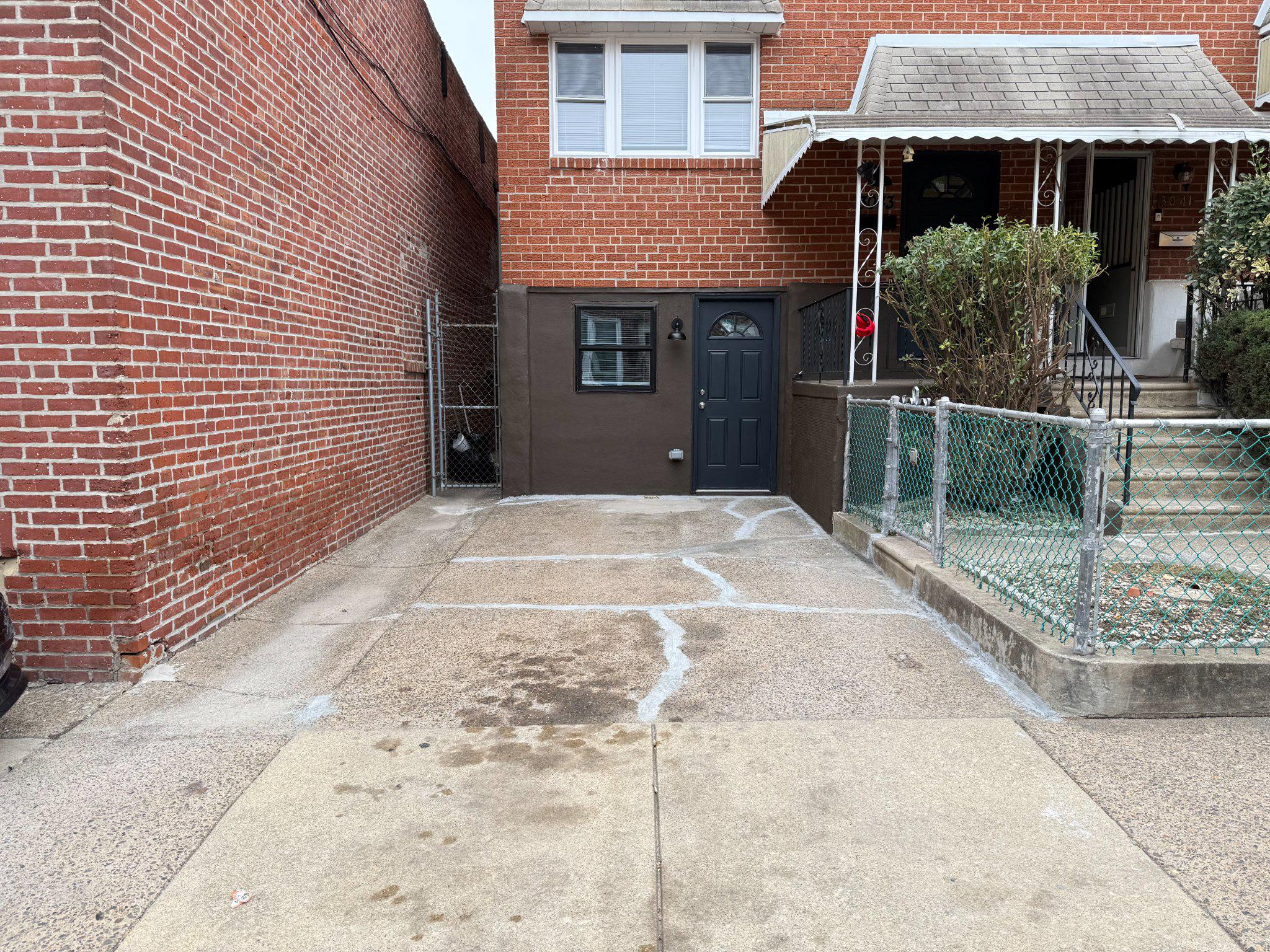 3043 Miller Street