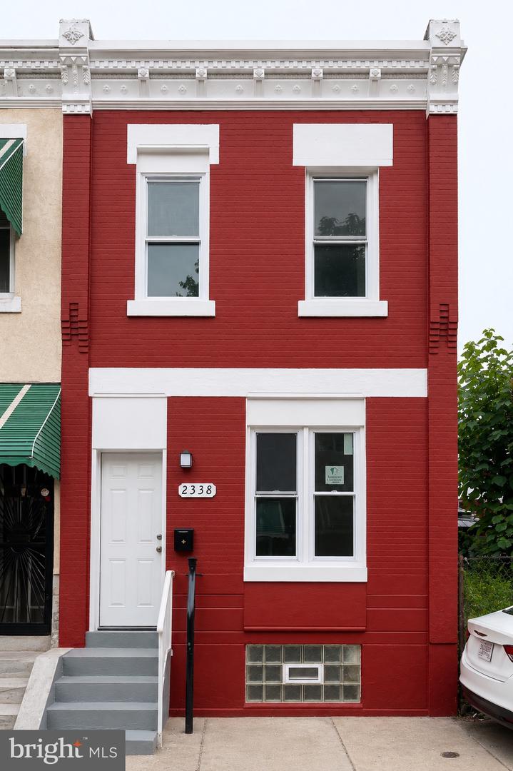 2338 N Gratz Street