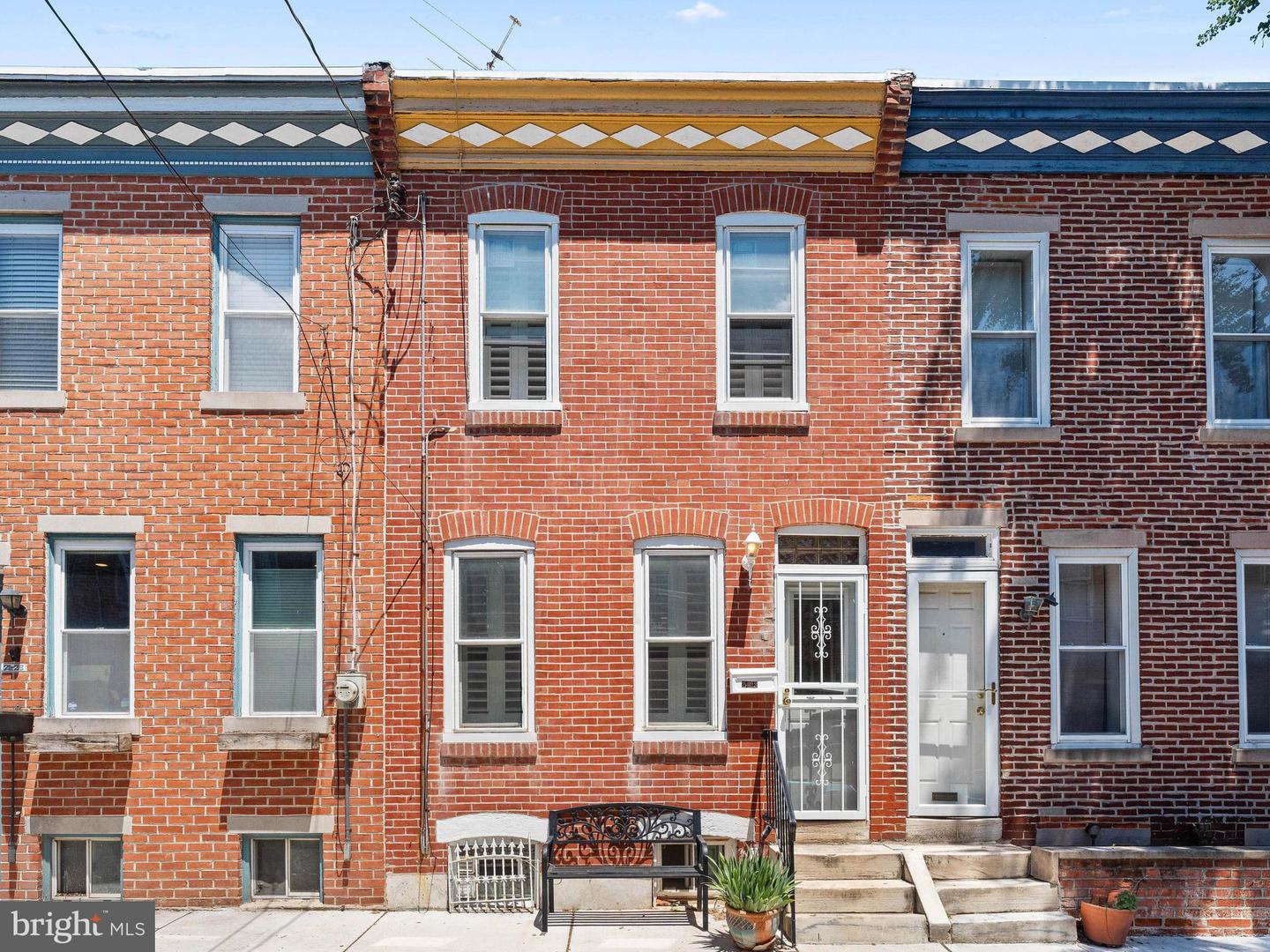 2423 Madison Square