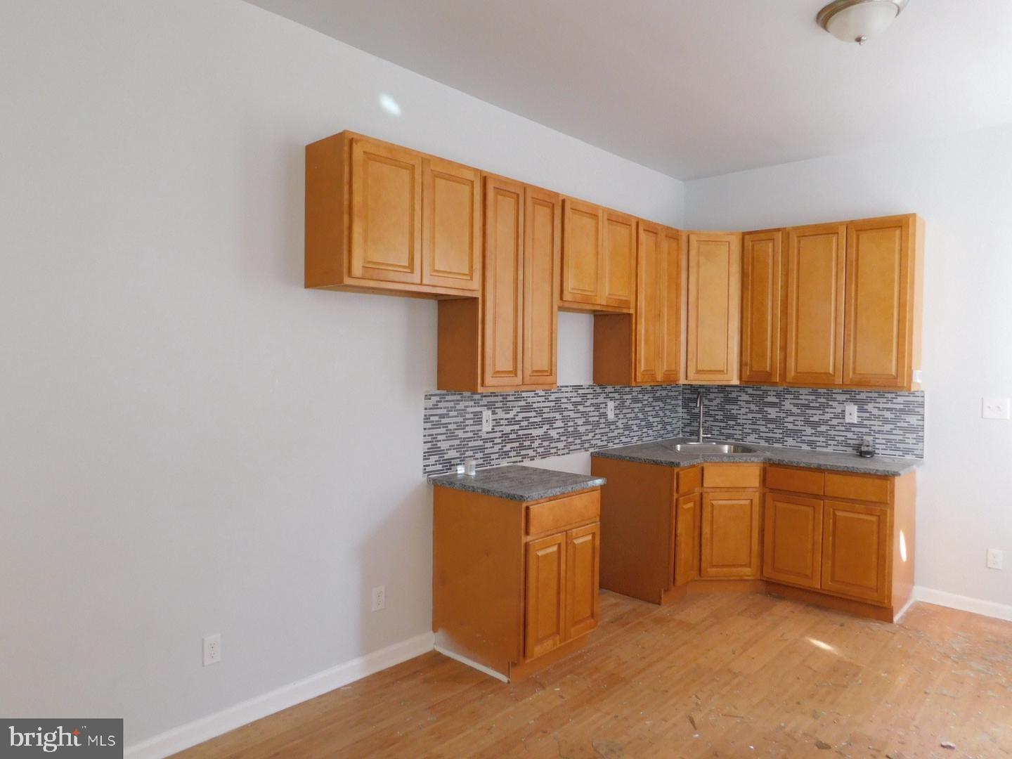 2437 N 19th Street