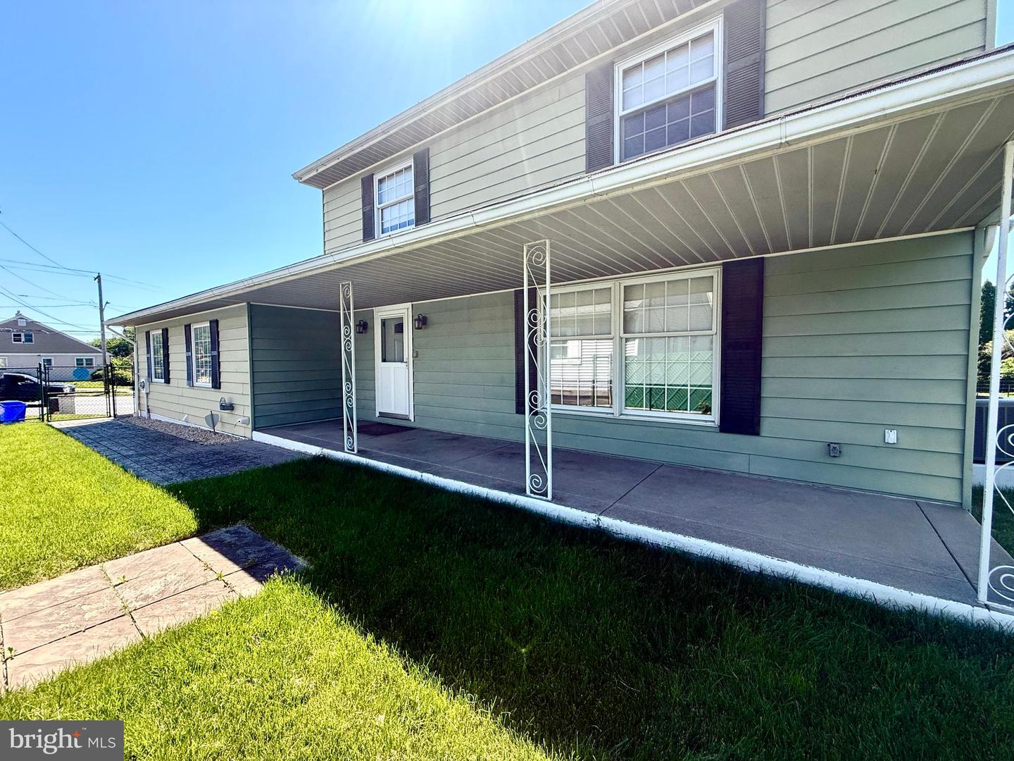840 Welsh Road, Philadelphia