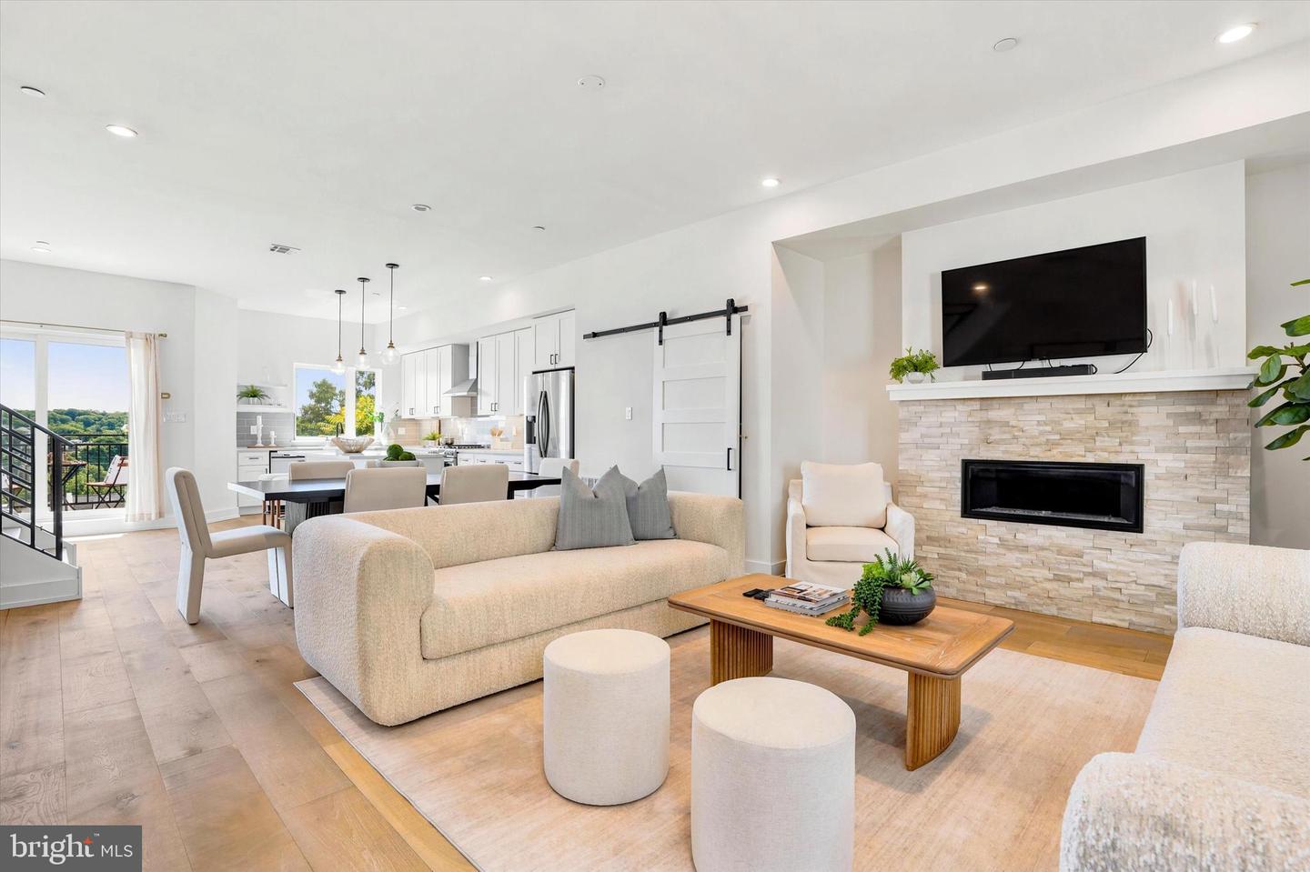 263 Hermitage Street #7