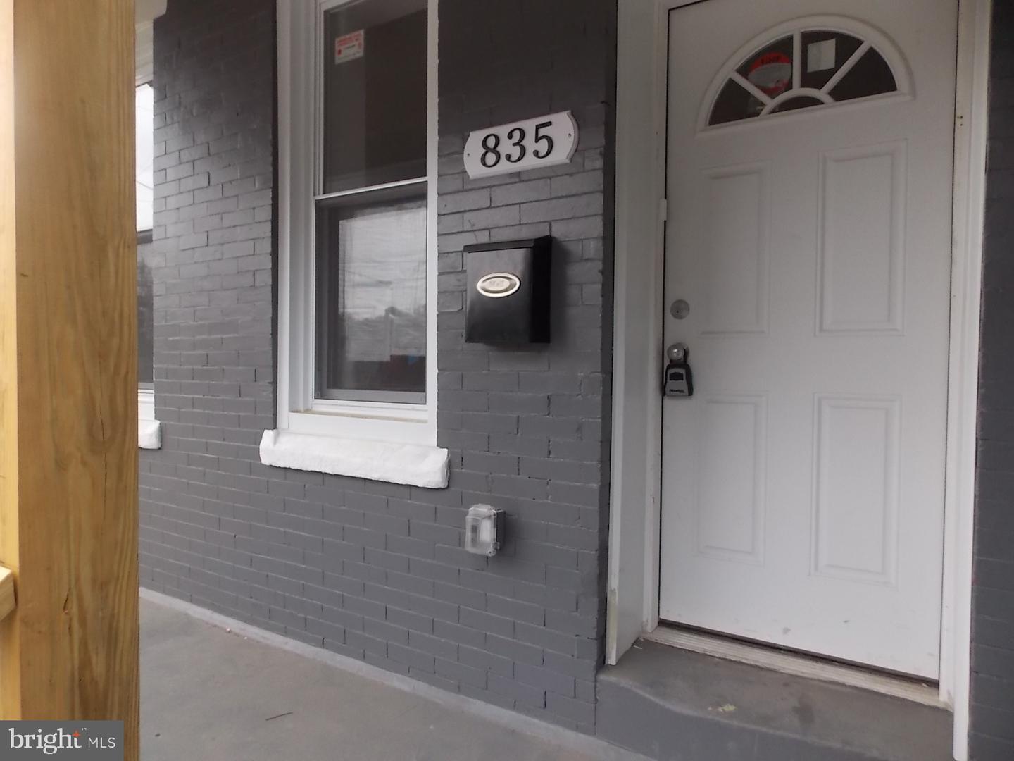 835 N 39th Street