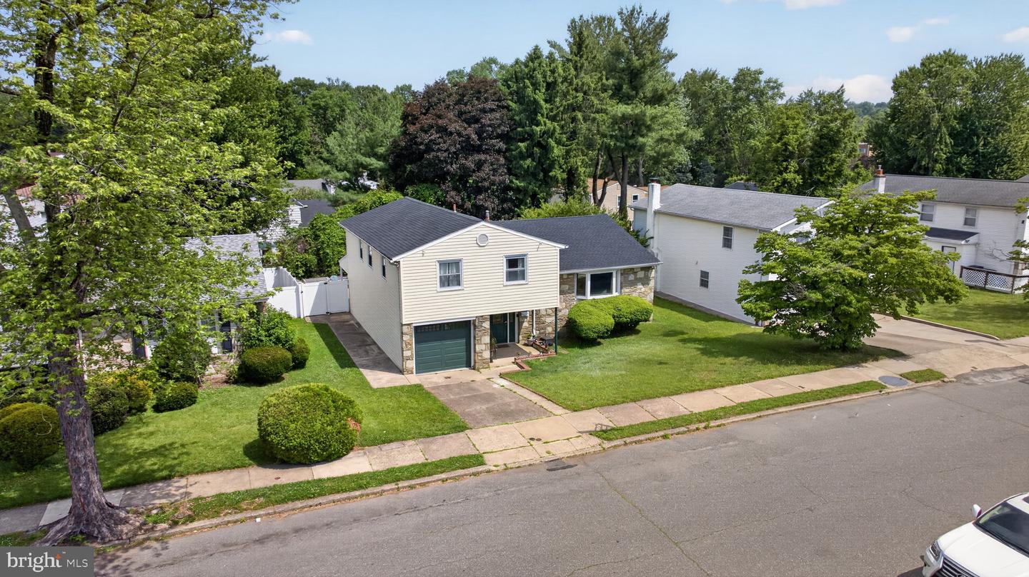 463 Pinewood Road