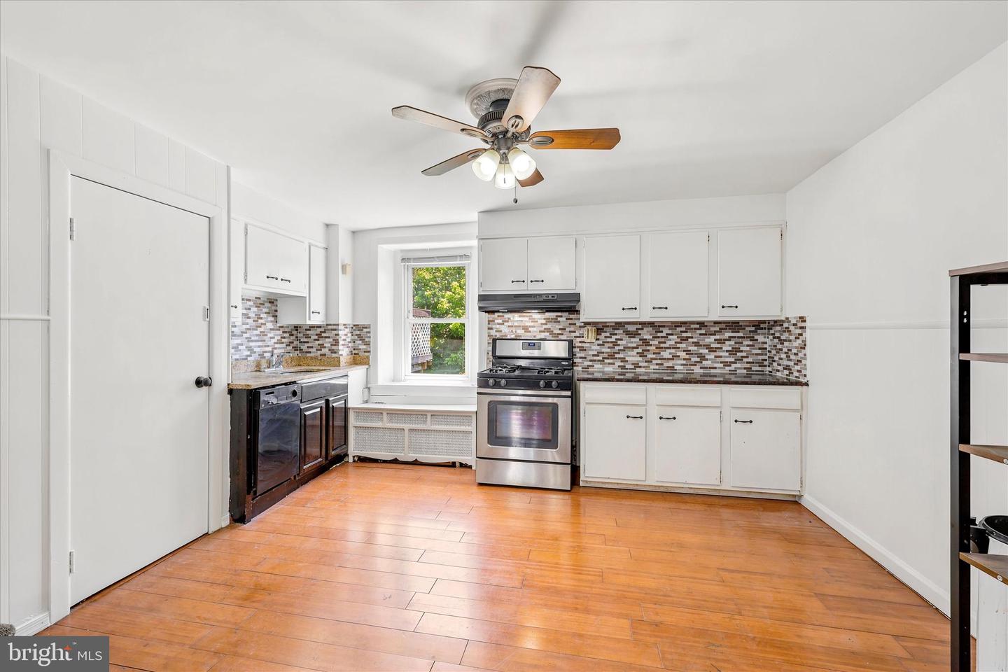 165 Levering Street