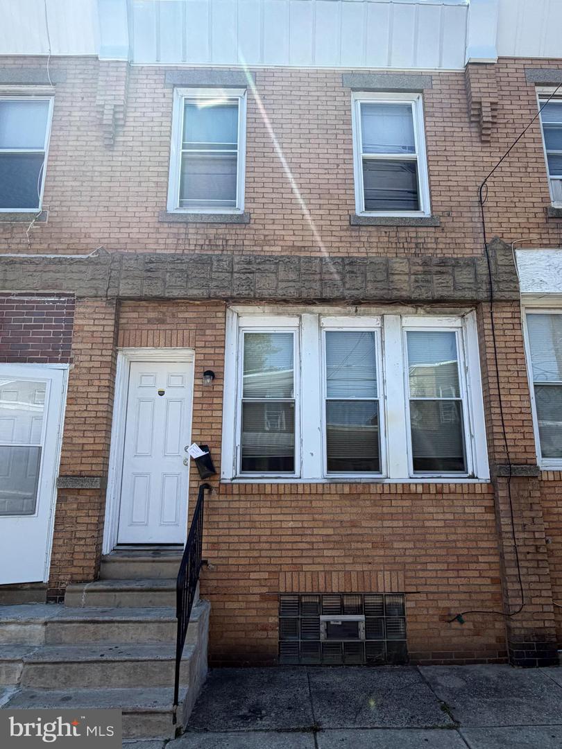 2004 Bridge Street