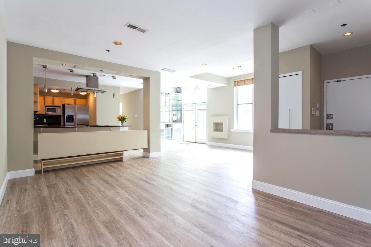 306 Cherry Street #1r