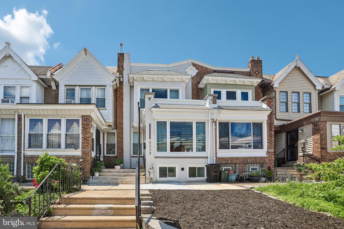 5338 Locust Street