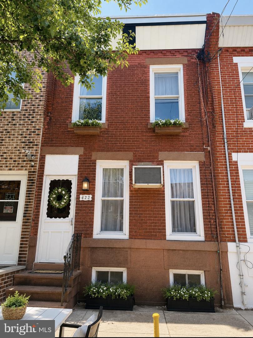 422 Wolf Street
