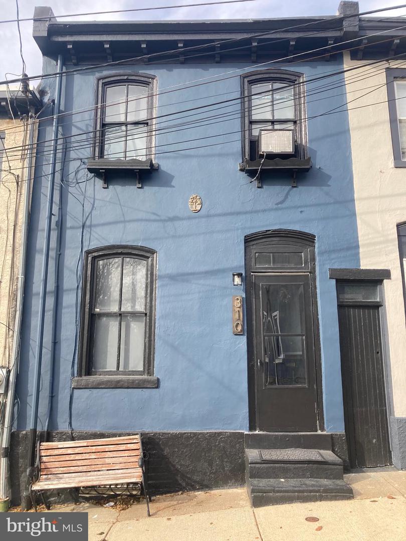 310 Carson Street