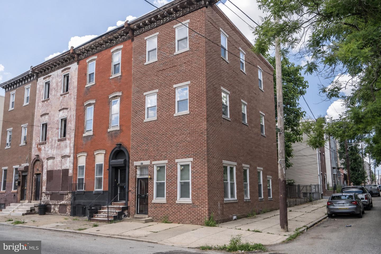 1619 W Master Street