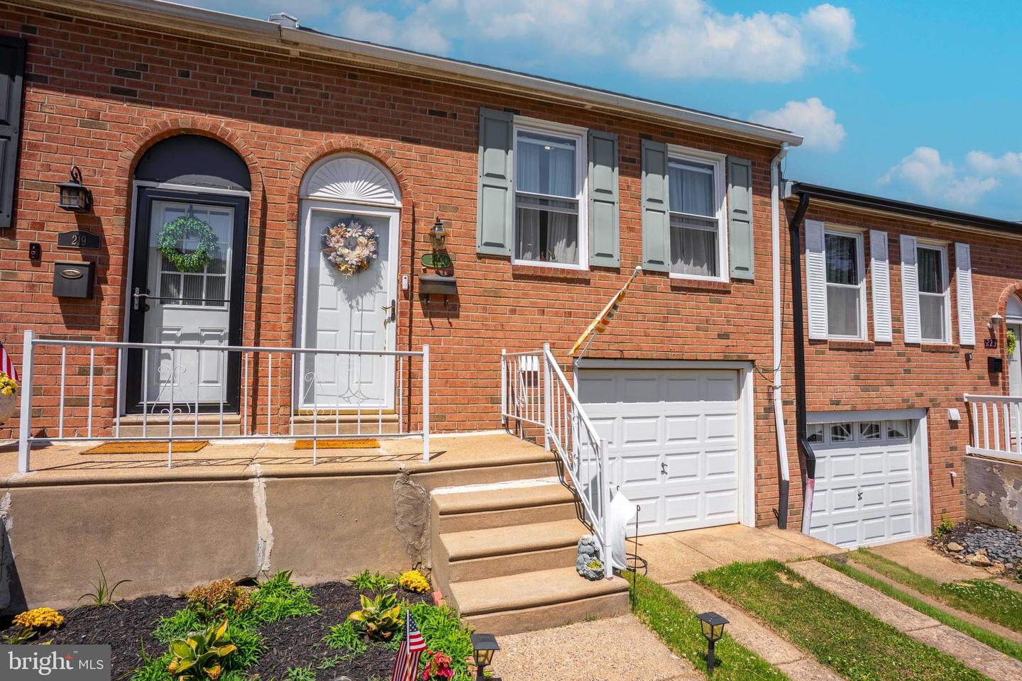 221 Goodford Road