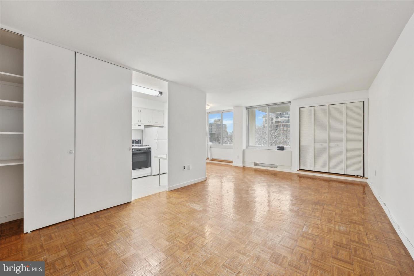 604 S Washington Square #804