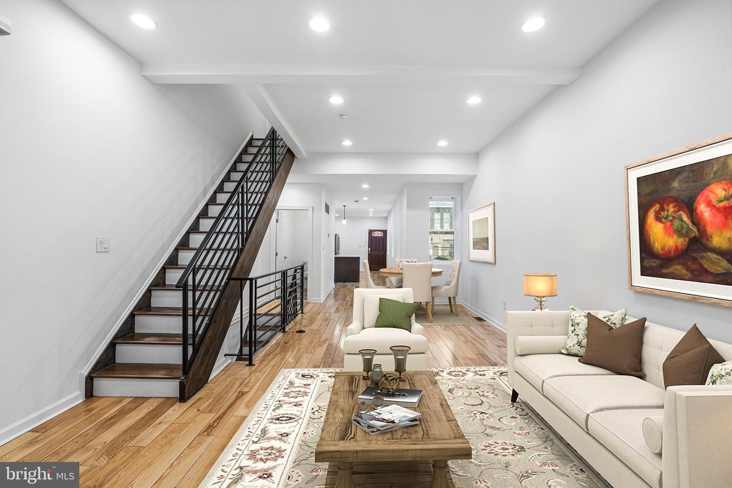 4047 Green Street