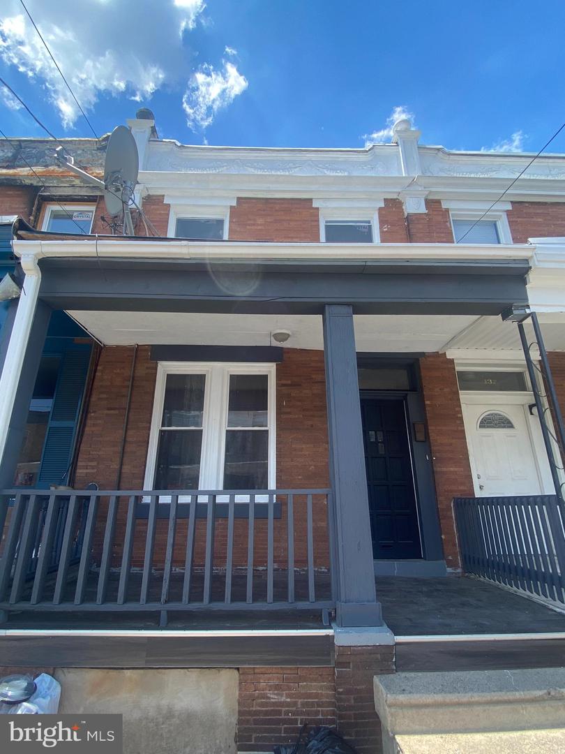 139 W Hansberry Street