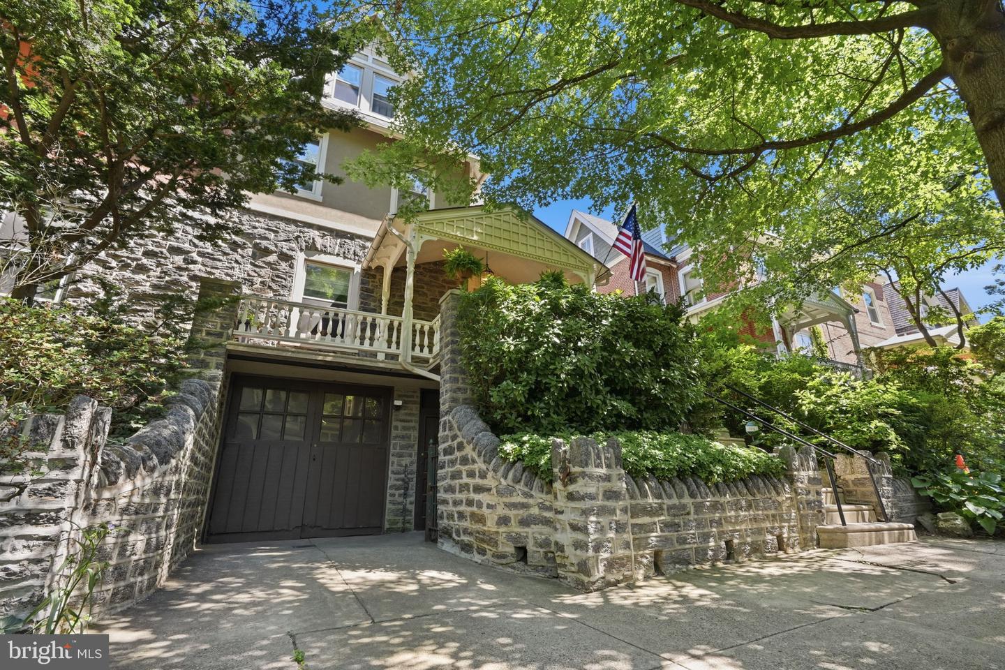 414 W Price Street