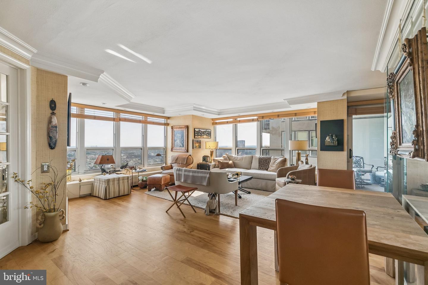 224 W Rittenhouse Square #3010