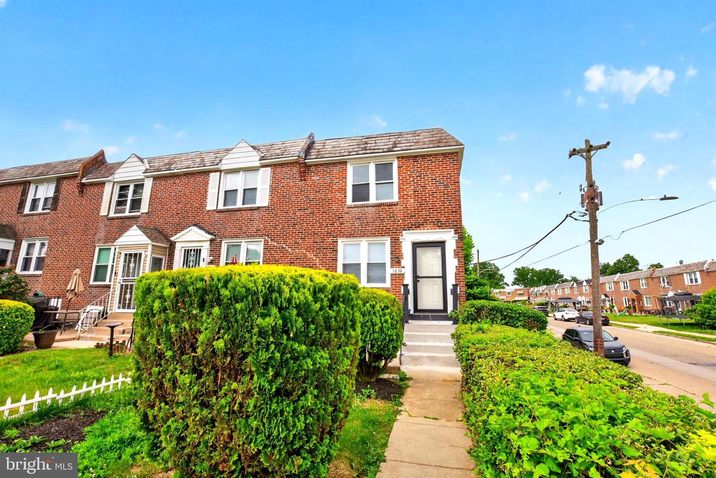 1852 N 77th Street