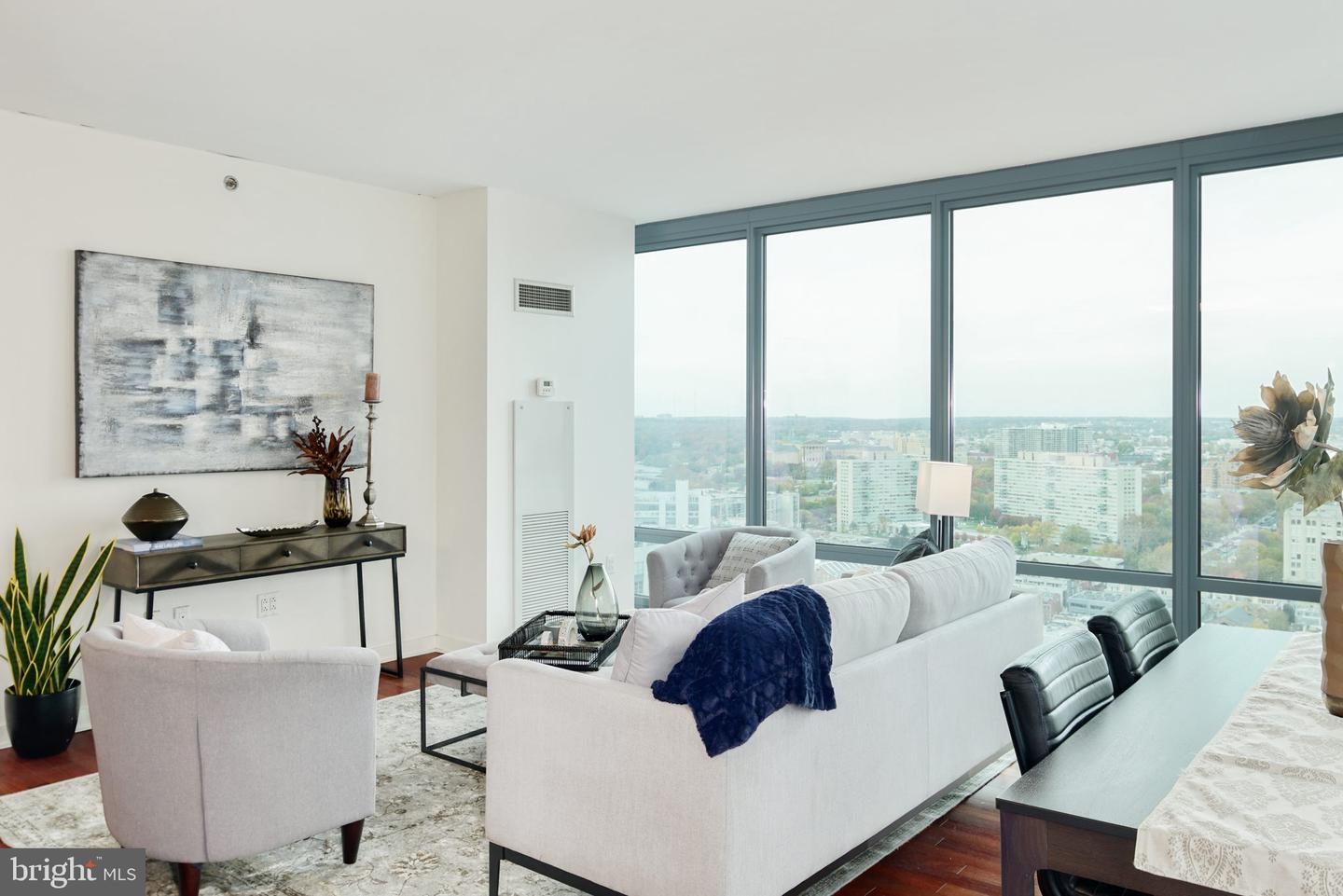 2101 Market Street #3307
