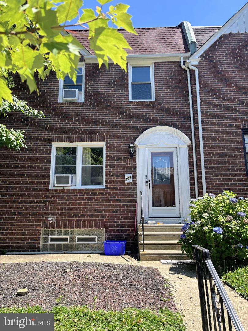 408 E Slocum Street