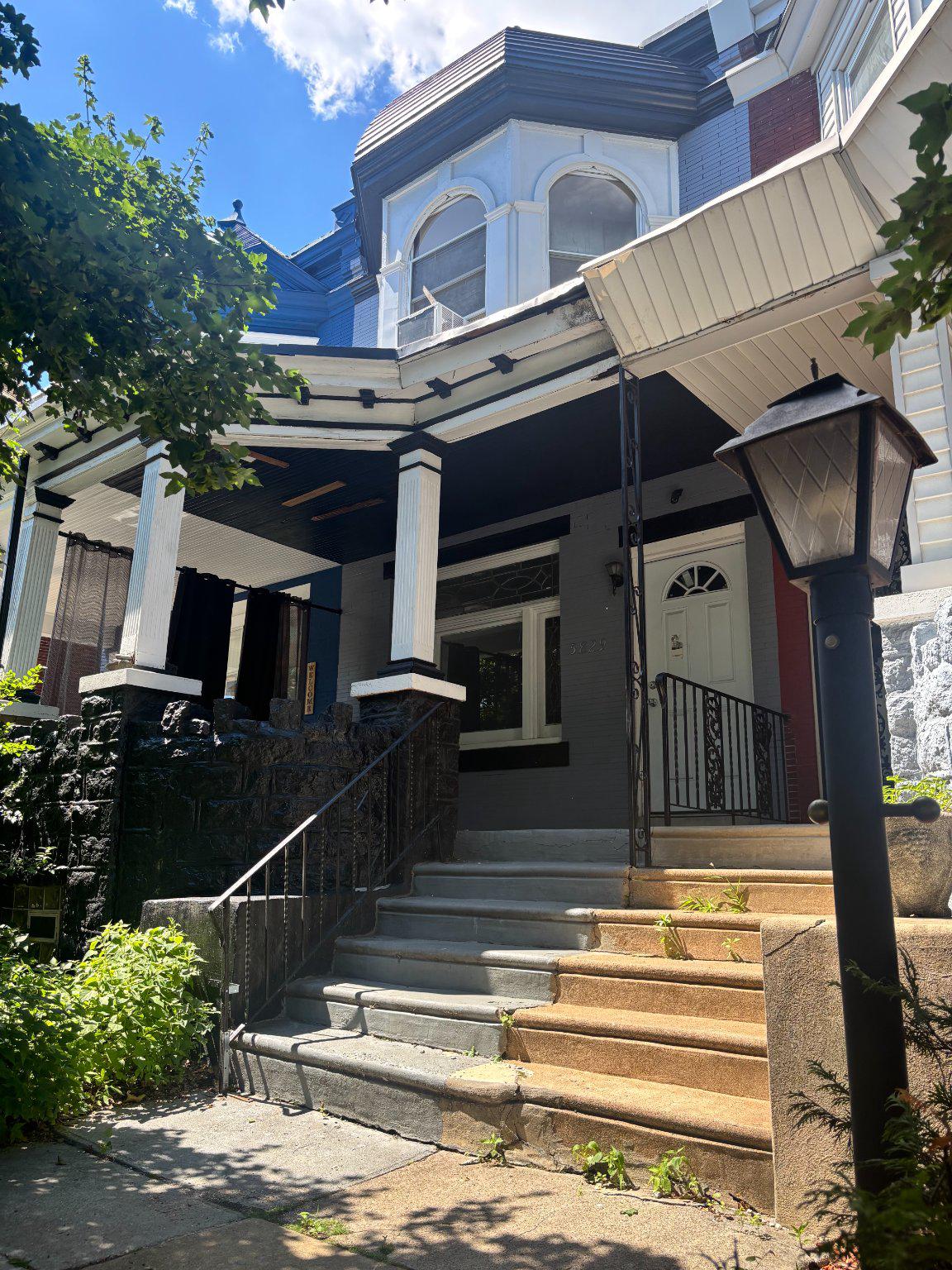 5829 Lansdowne Avenue