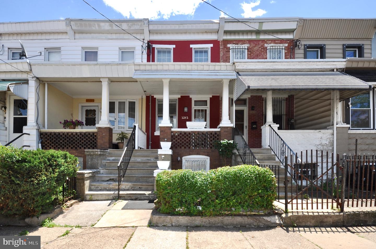 3243 Gaul Street