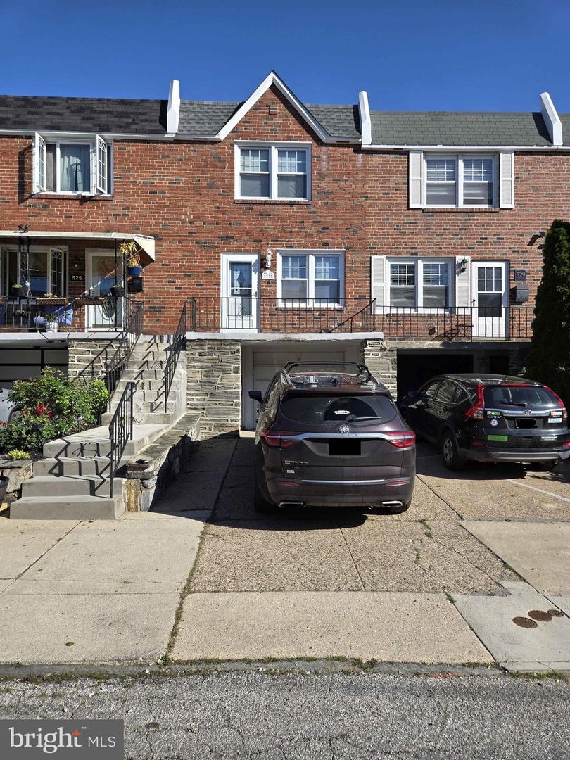 527 Martin Street