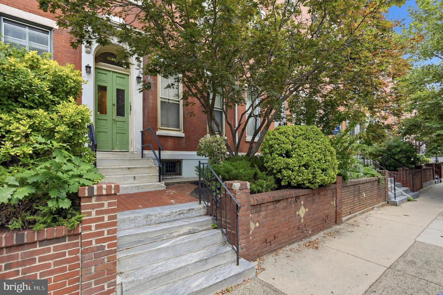 1529 Green Street #c
