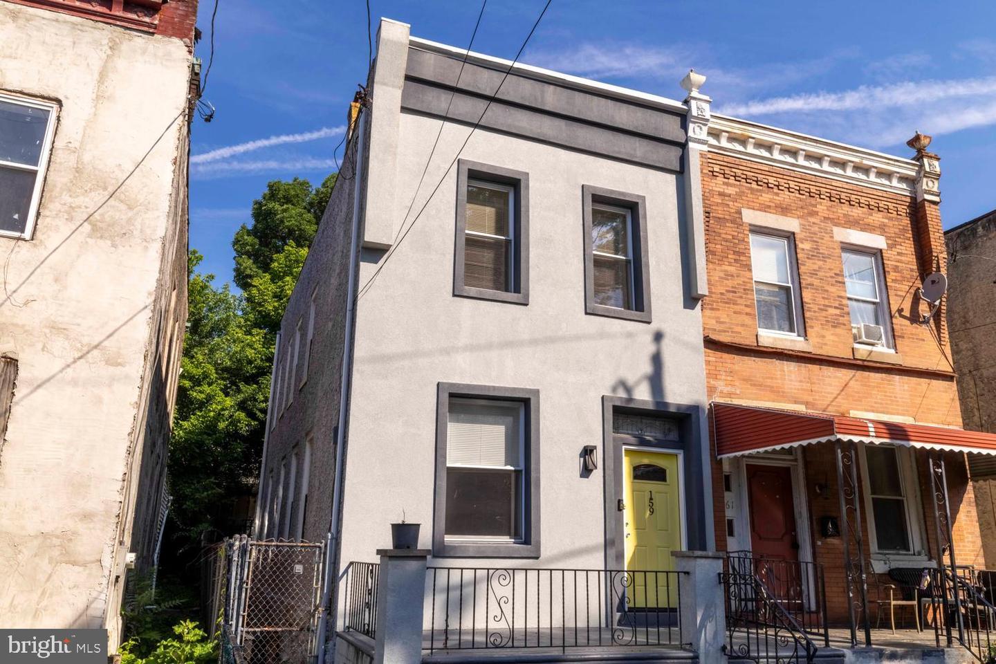 159 E Mayland Street