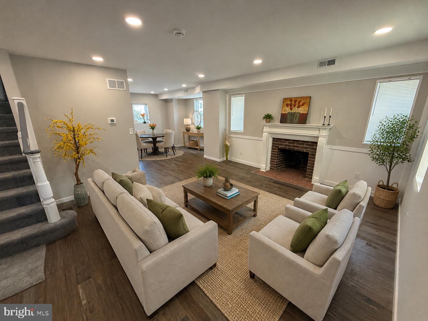 5009 Copley Road