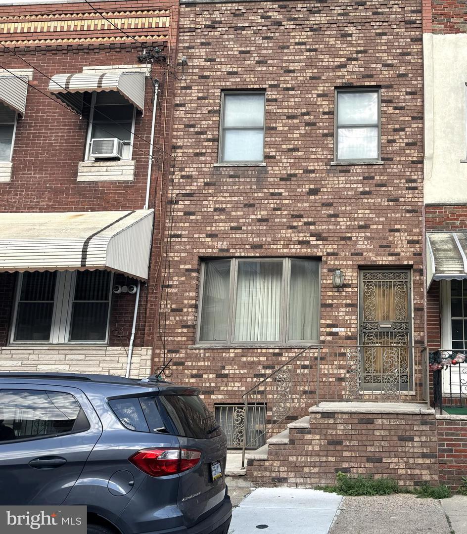 2317 S 9th Street
