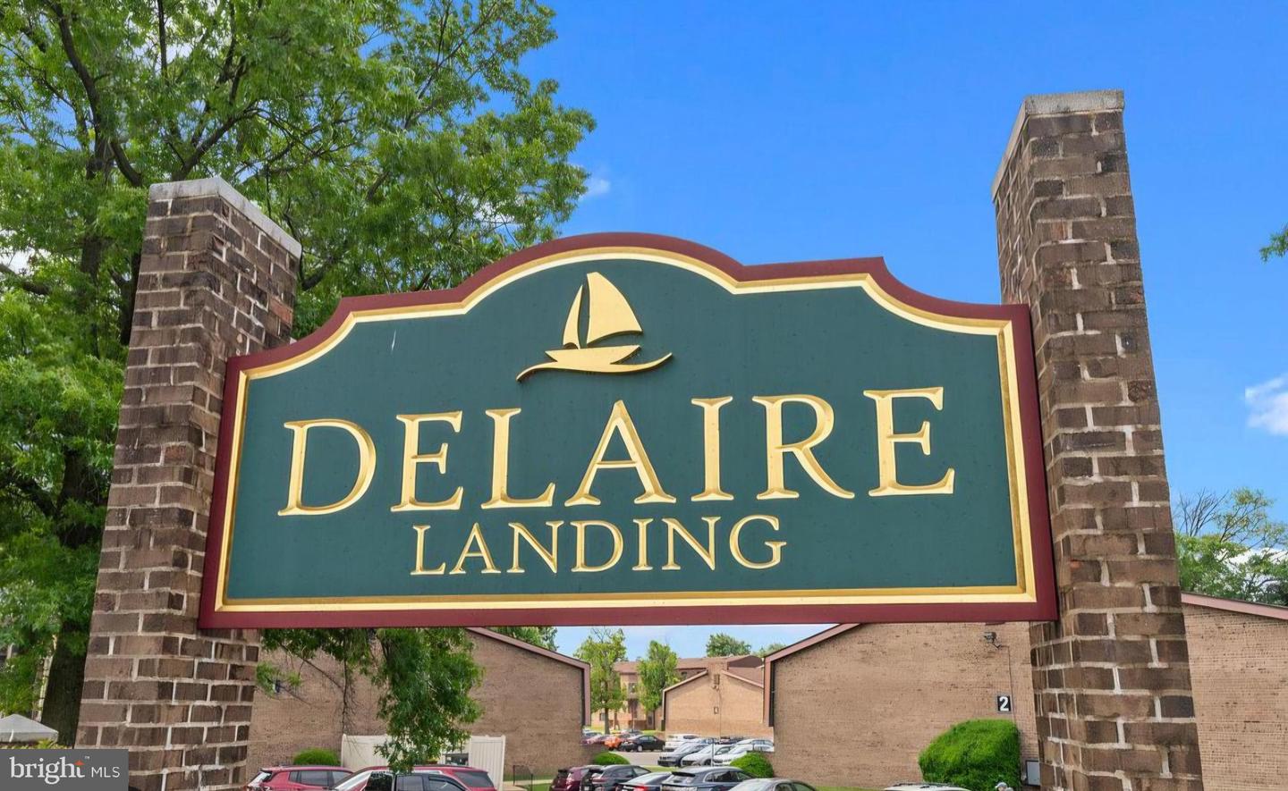 20201 Delaire Landing Road #201