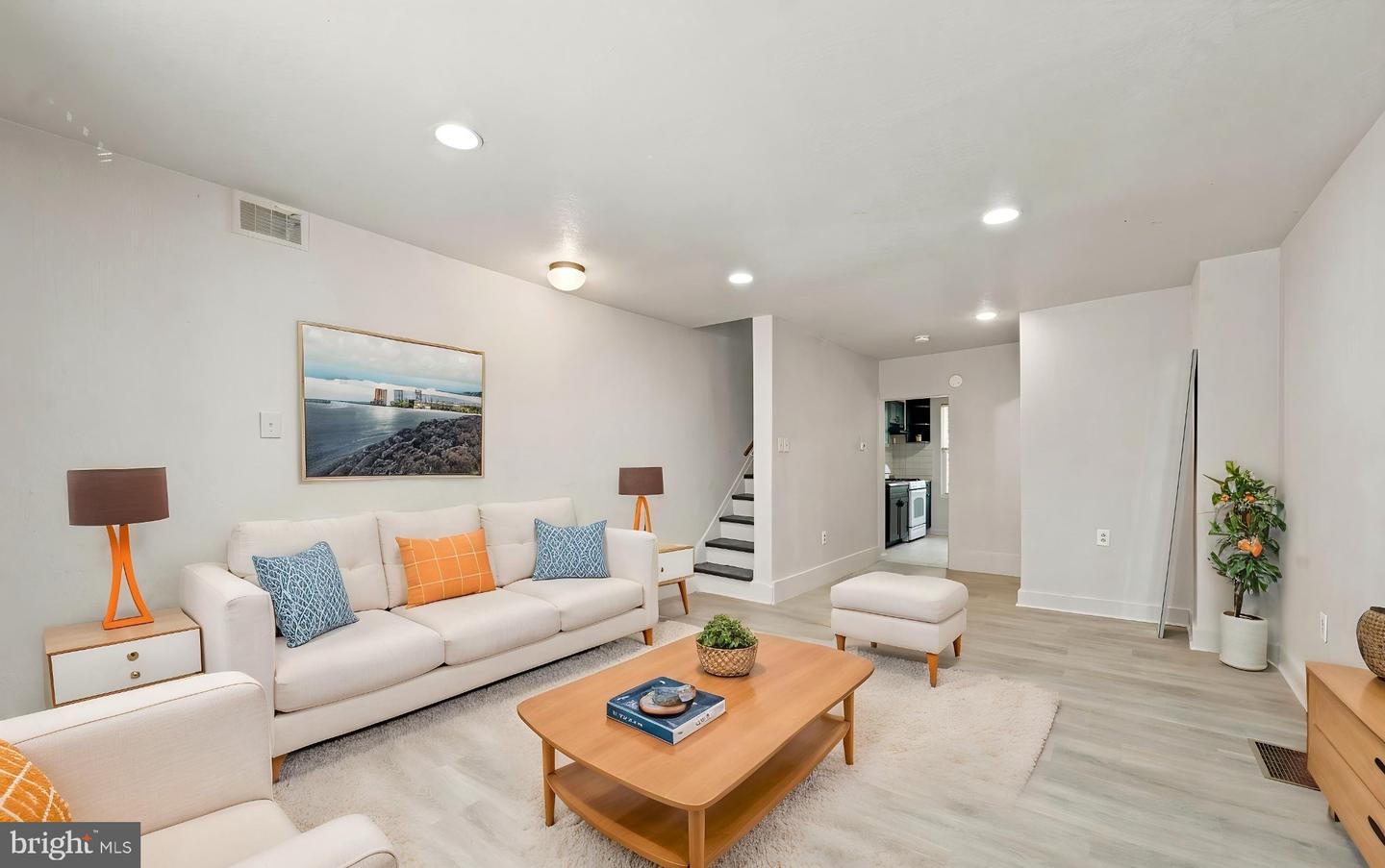 2015 Mountain Street