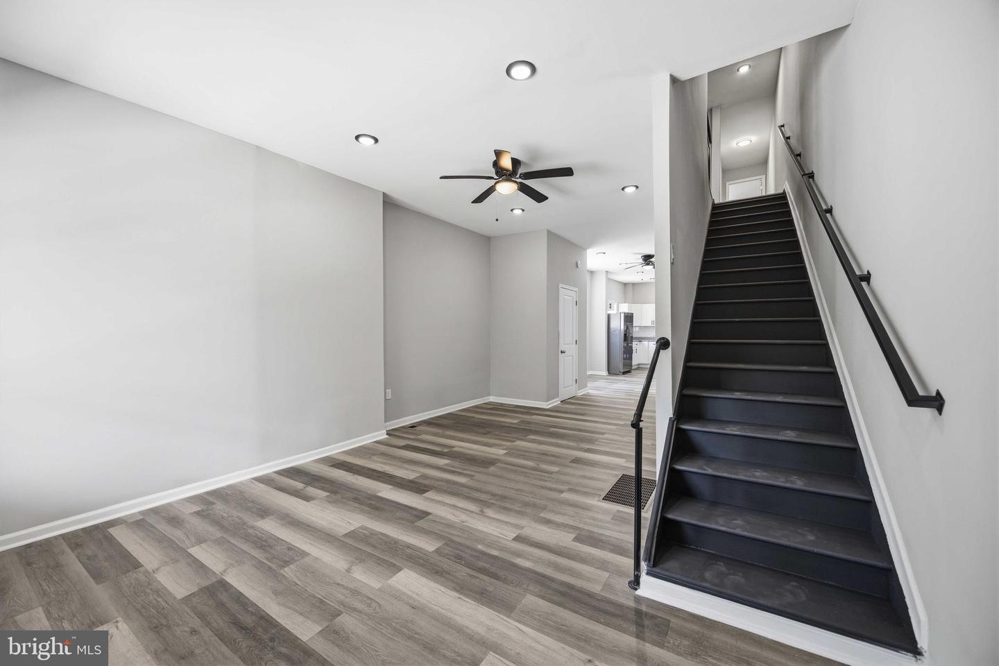 263 W Duval Street