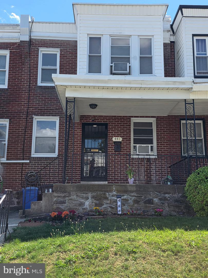 448 Robbins Street