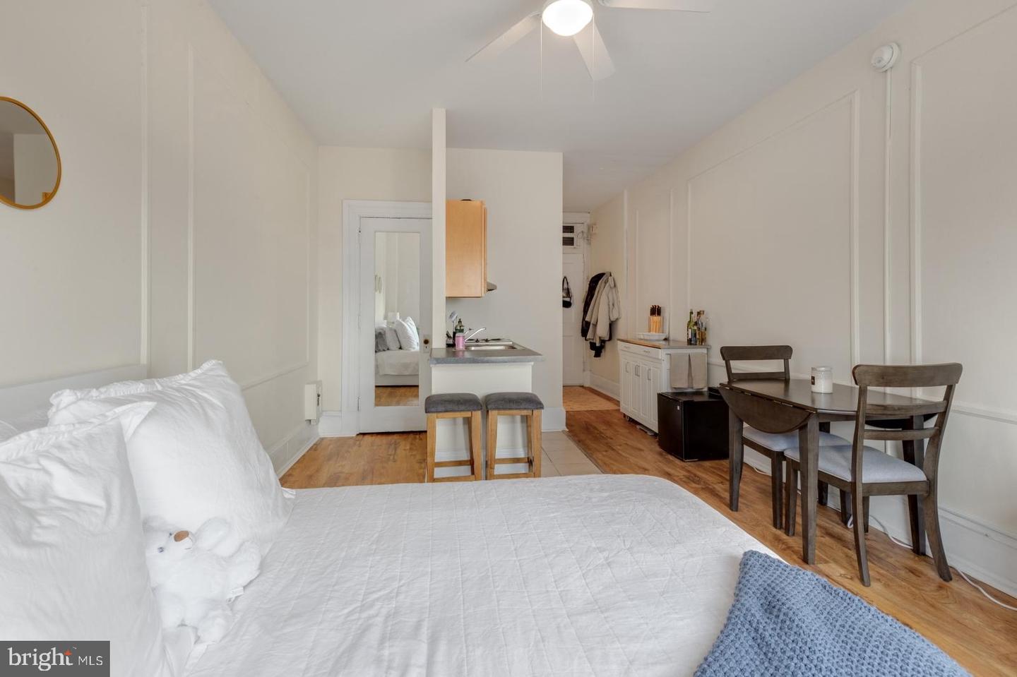 1324 Locust Street #1523