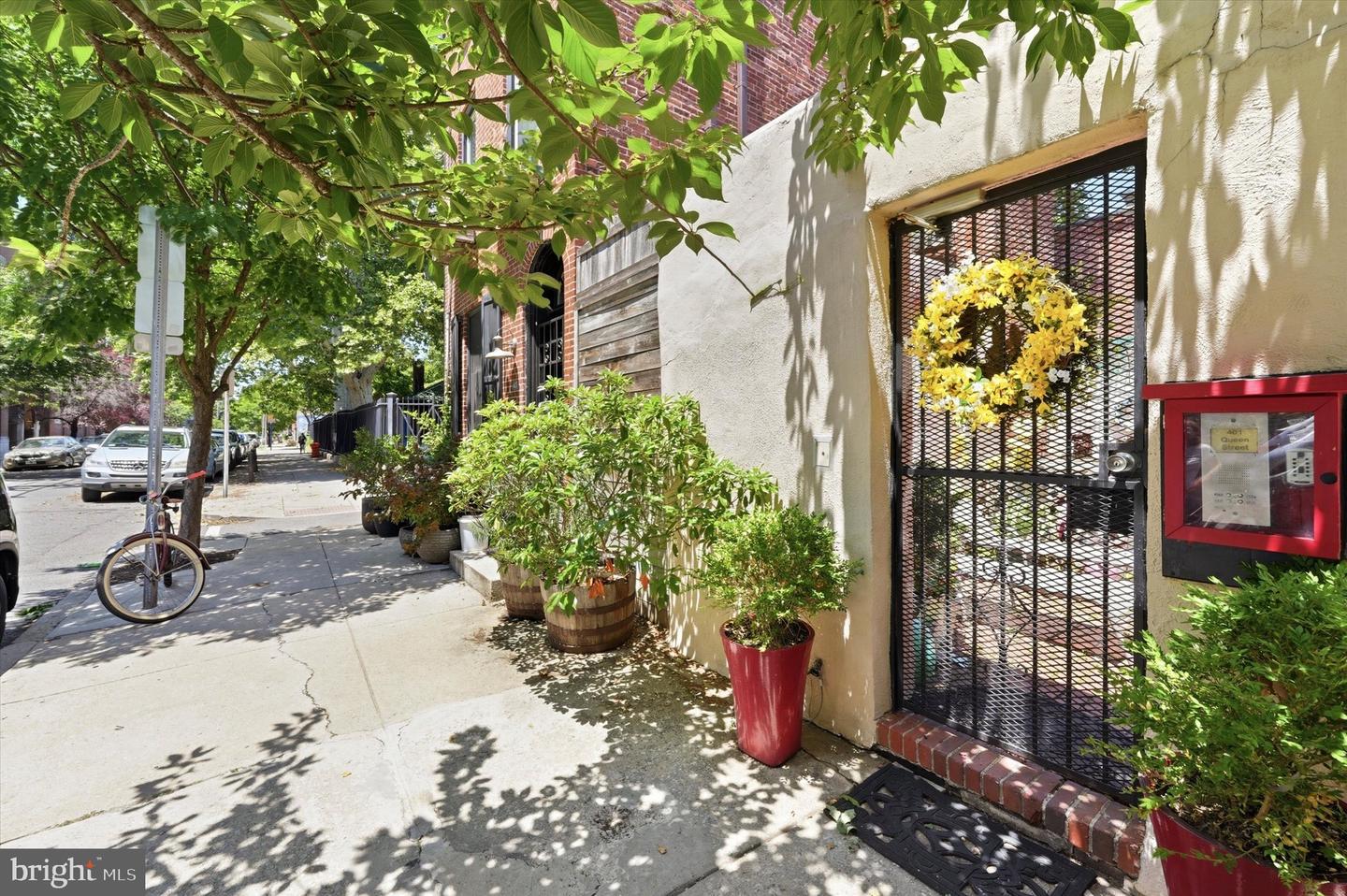 820 S 4th Street #b