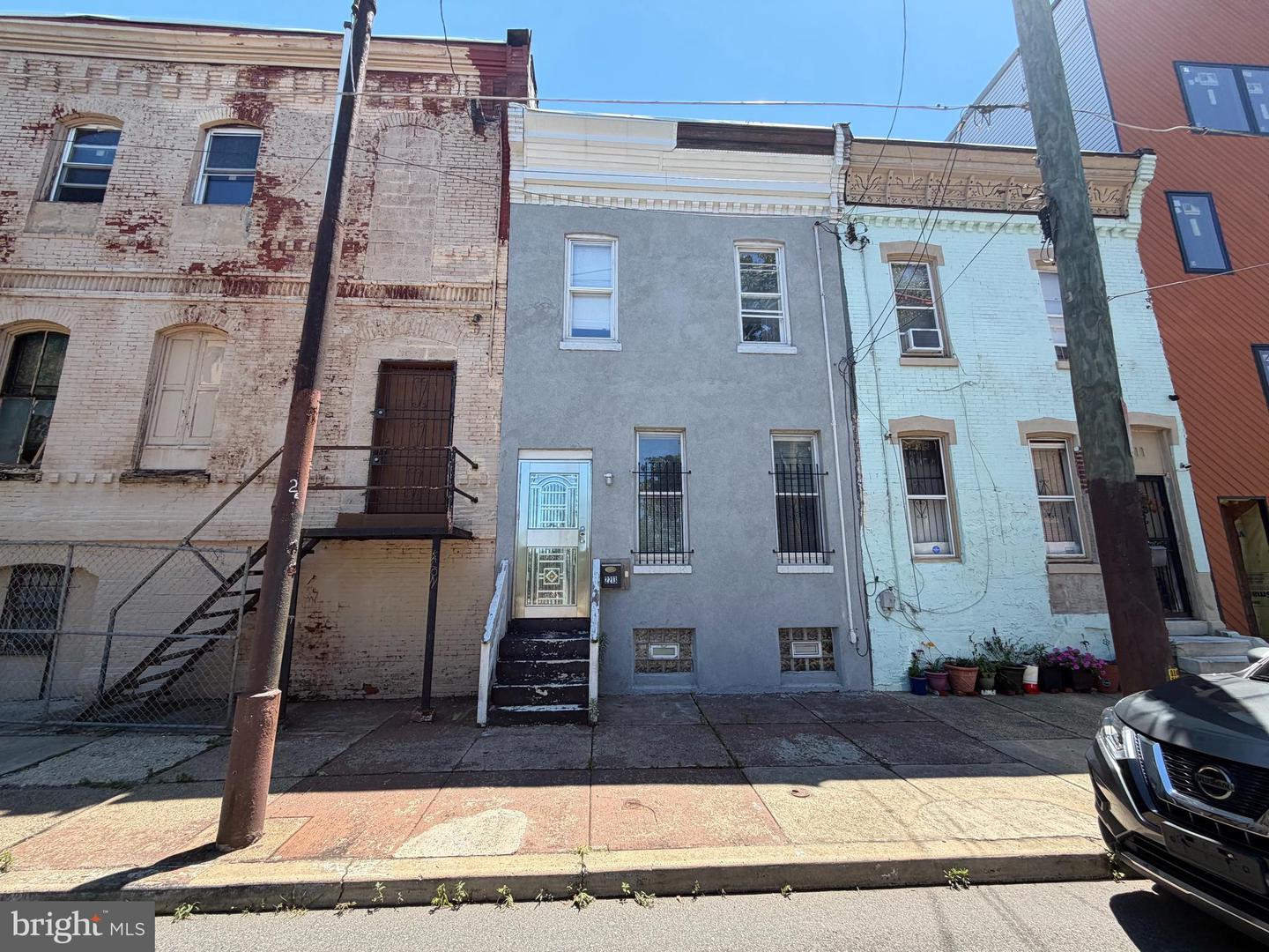 2213 N 11th Street