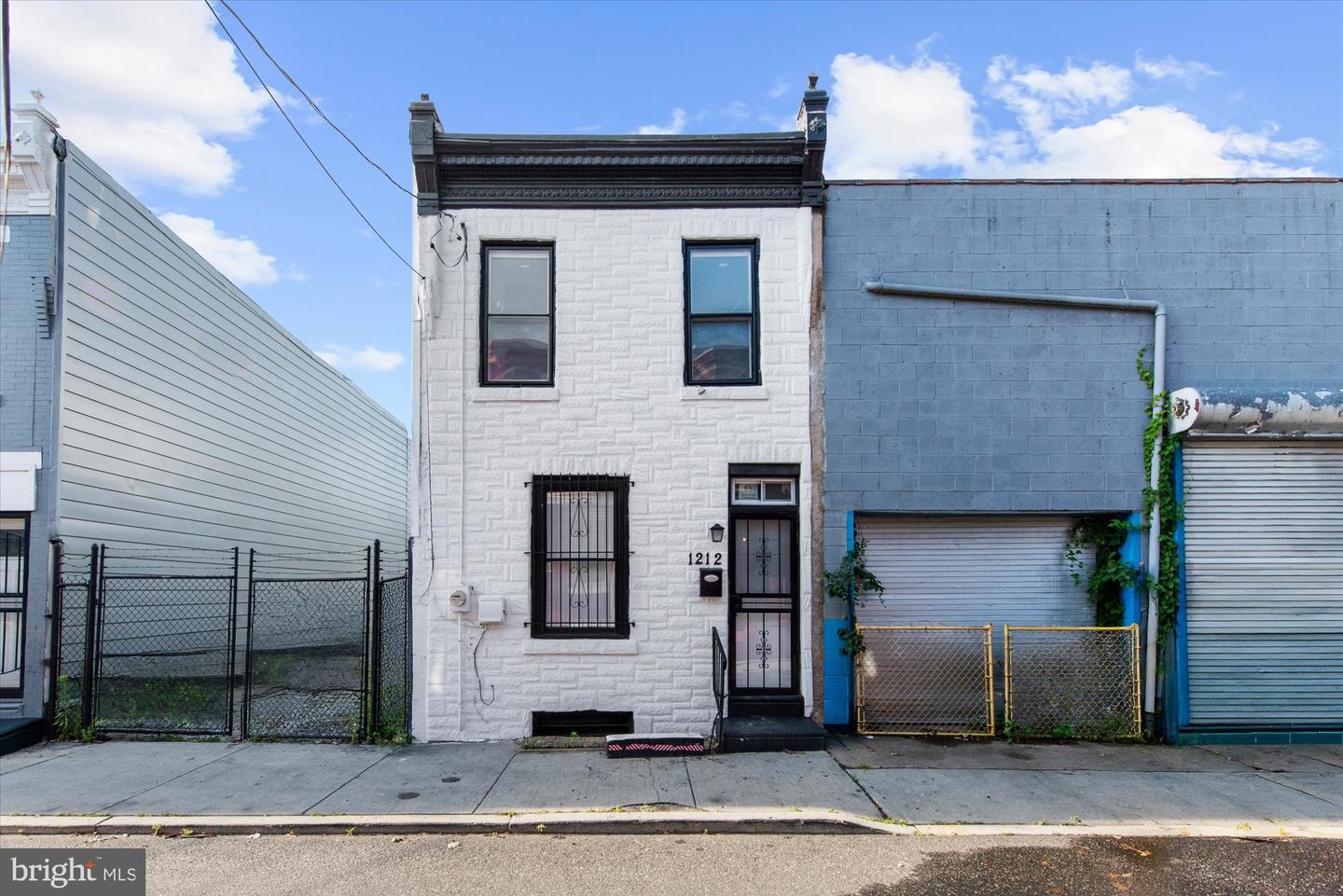 1212 W Luzerne Street