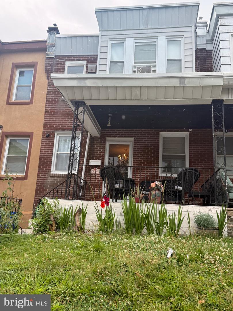 436 Robbins Street