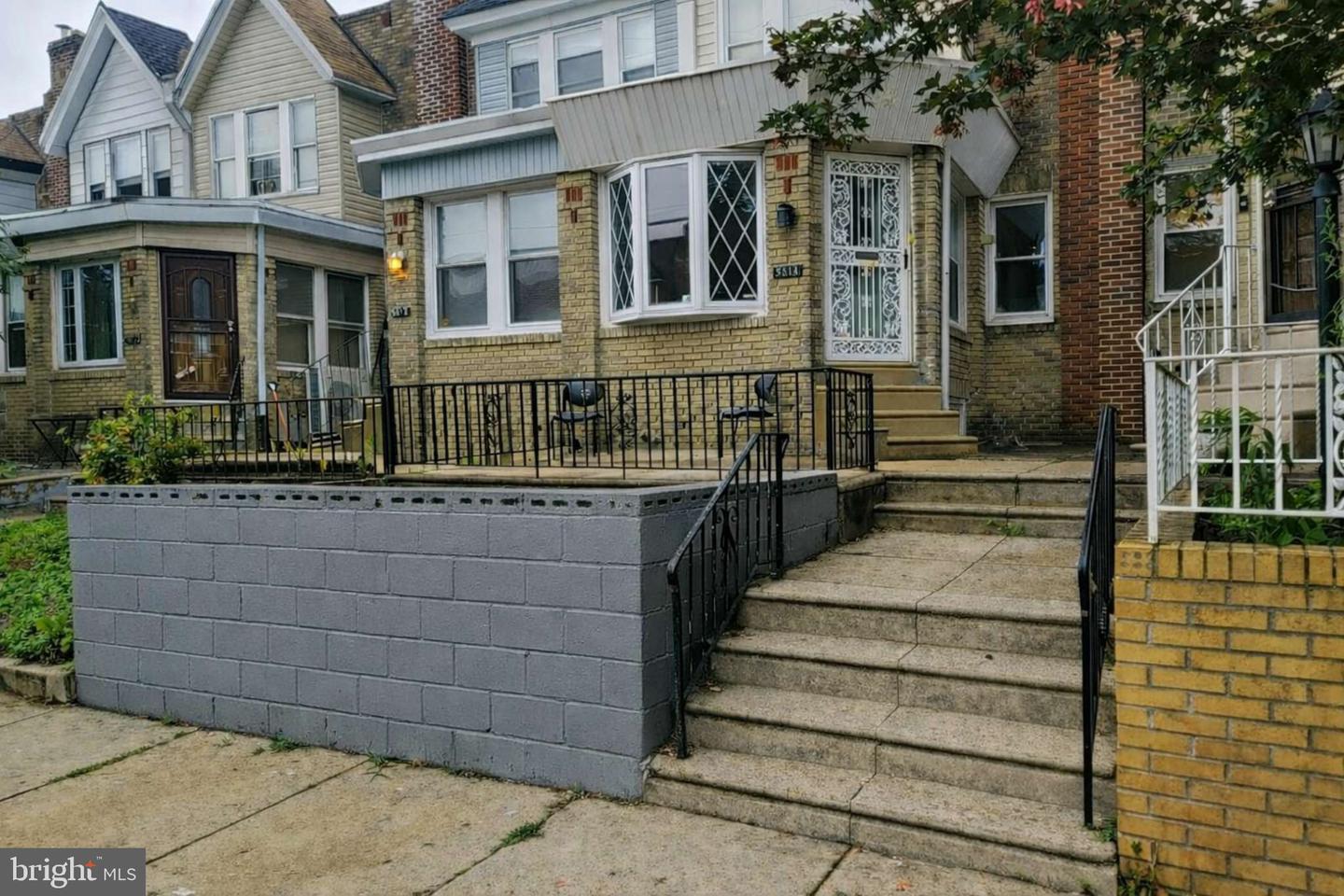 5814 N 15th Street