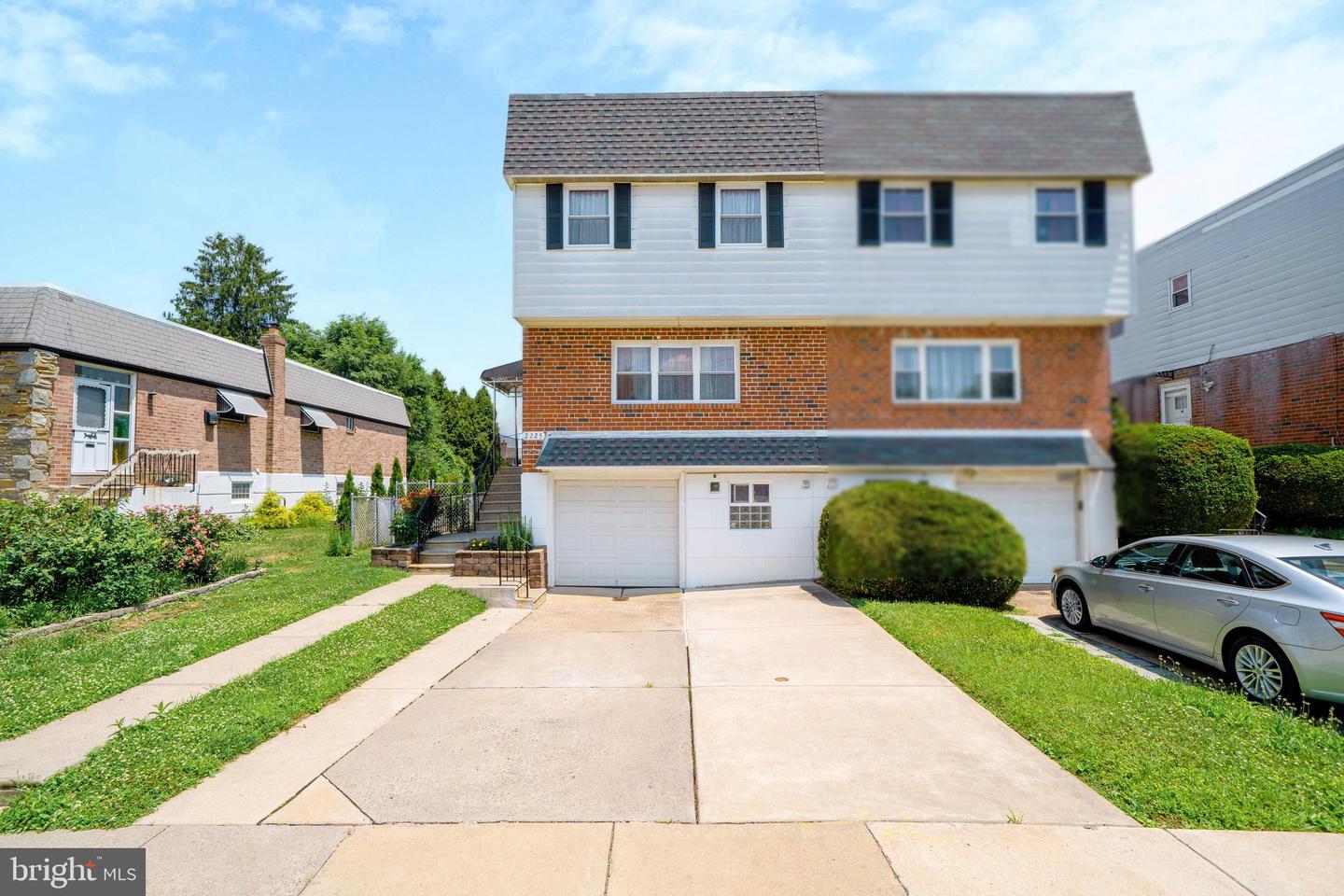 2225 Conwell Ave