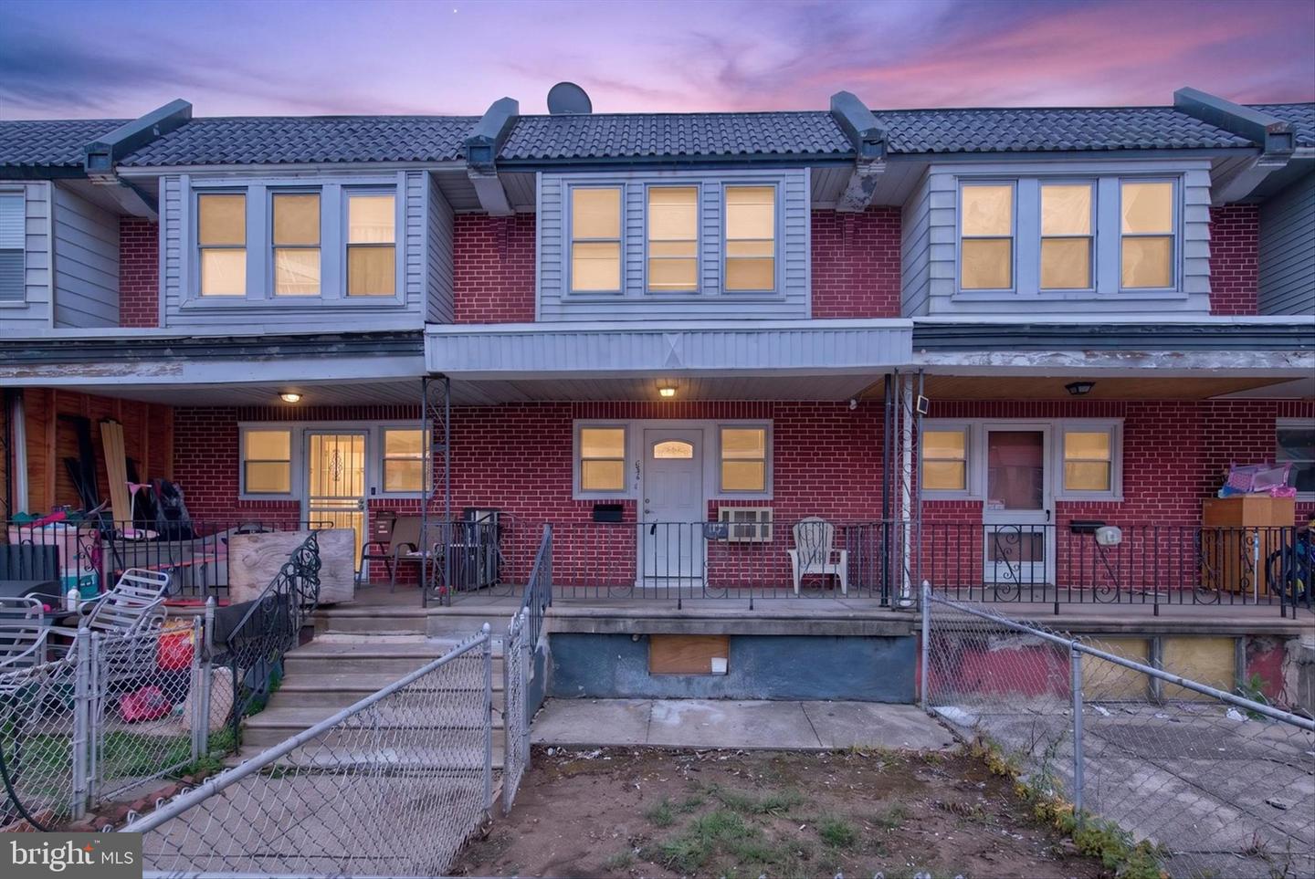 854 Bridge Street