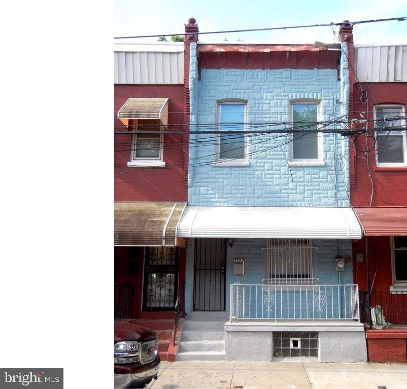 2522 W Montgomery Avenue