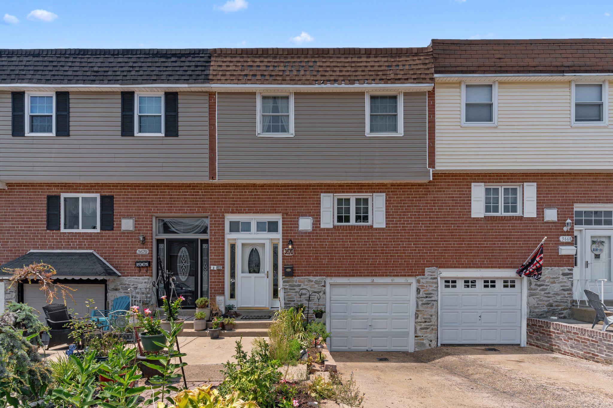 3670 Sussex Lane, Philadelphia
